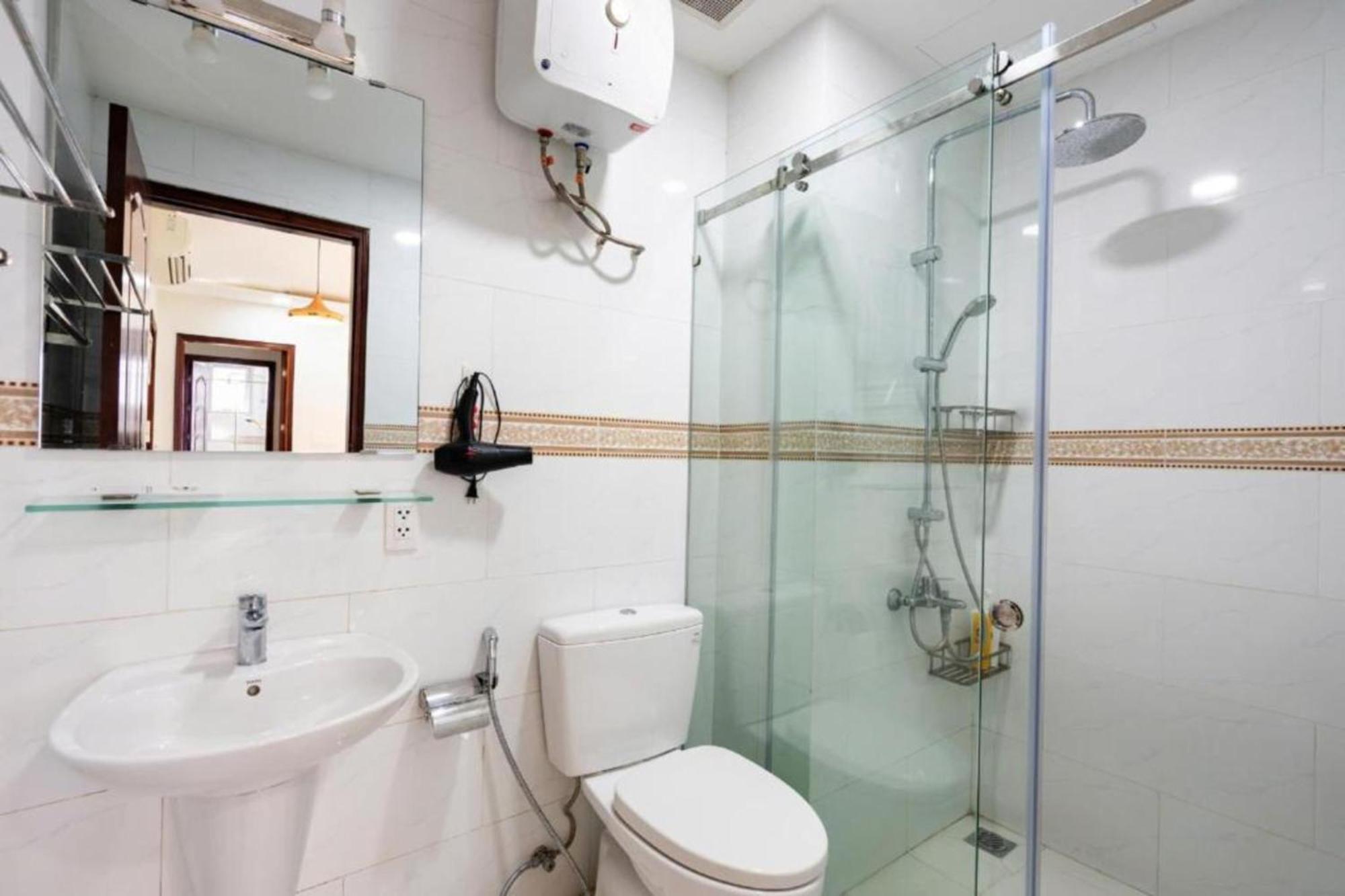 Cozy 3-br In The Center Of District 7 Căn hộ