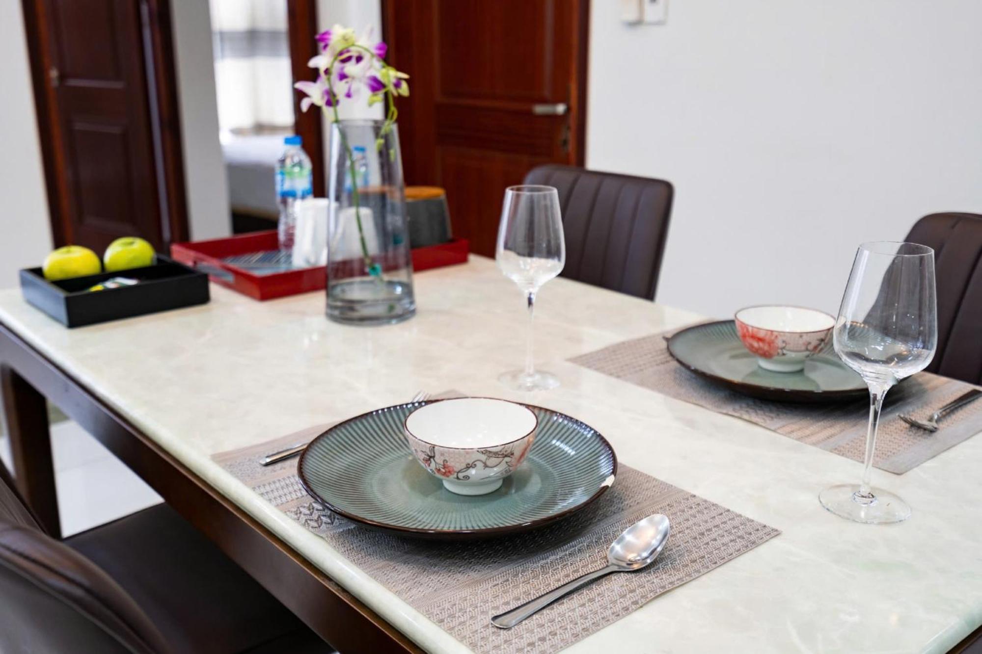 Cozy 3-br In The Center Of District 7 Căn hộ *