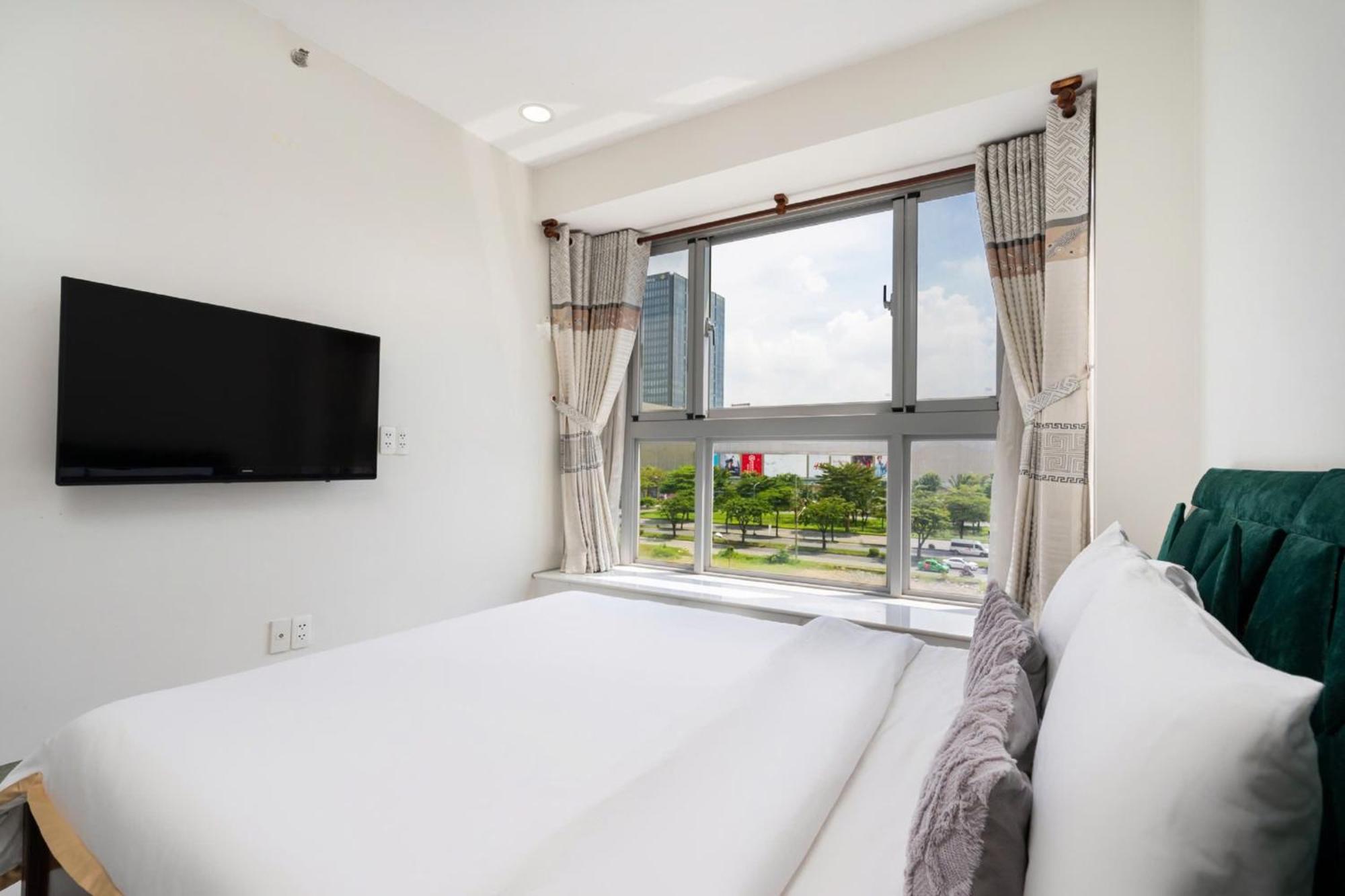 Cozy 3-br In The Center Of District 7 Căn hộ TP. Hồ Chí Minh